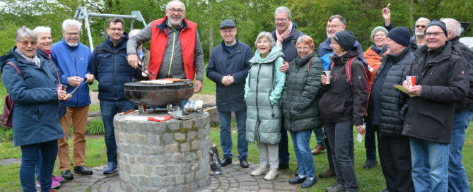 2023-kommunalpol-radtour-grillen